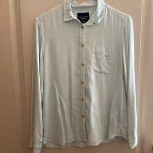 American Eagle Button Down